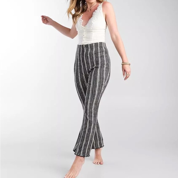 Free People Fine Line Slim Cropped Pant - Picture 3 of 6